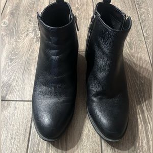Black, double zip Ankle Boots